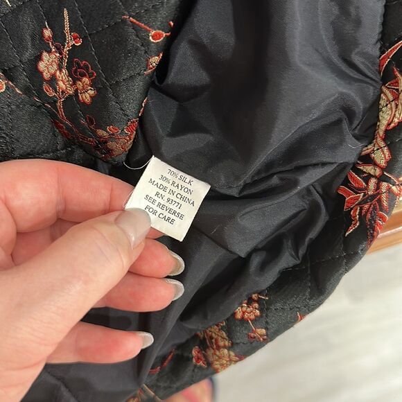 Kaktus Silk Black Floral Embroidery Quilted Button Front Jacket Size XL - Picture 6 of 10